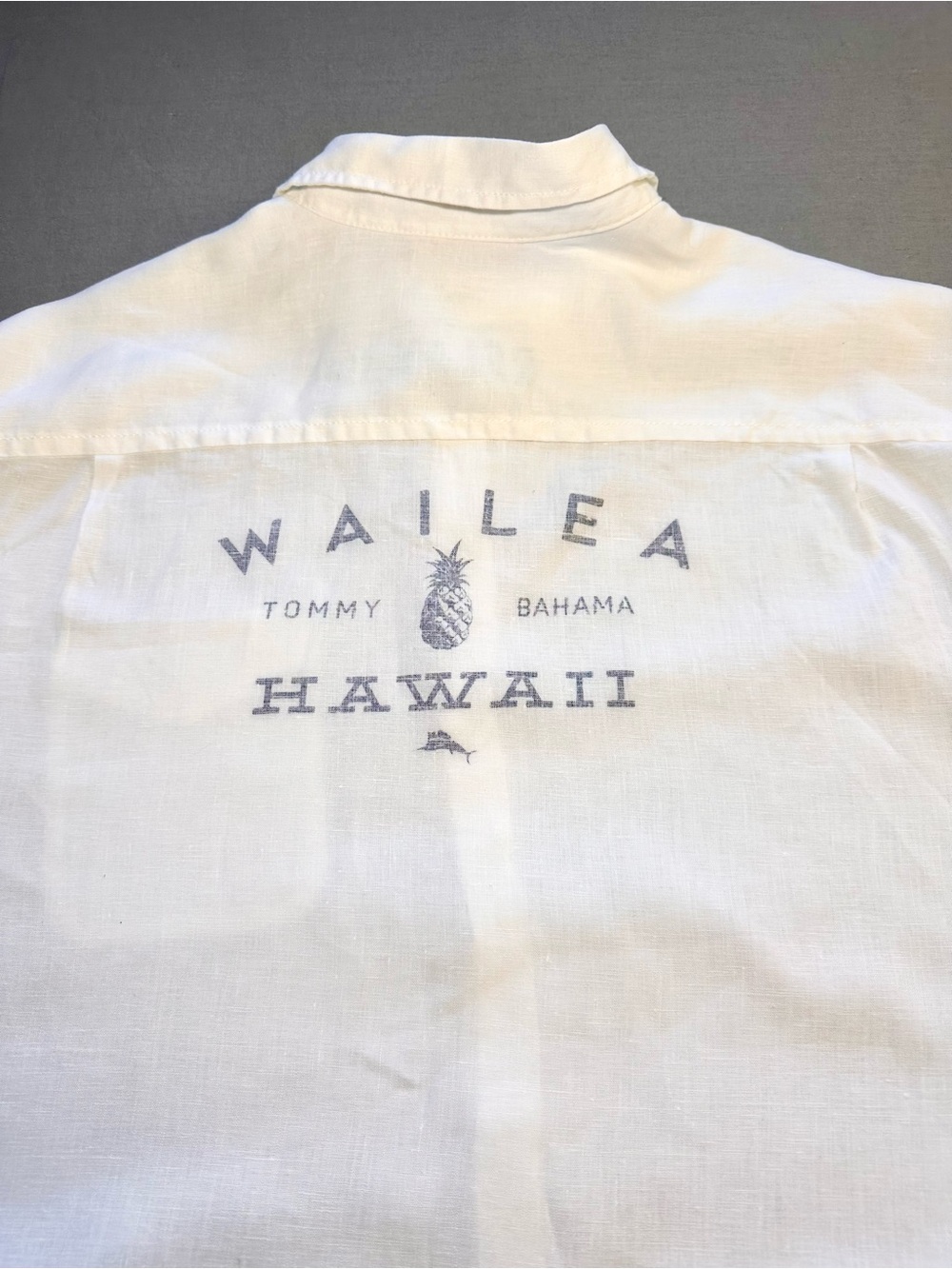Tommy Bahama Men's White 100% Linen Button-Up Shirt with Chest Pocket